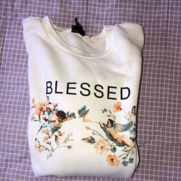 Graphic Sweater - Picture 7 of 7